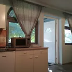 Negy Evszak Vendeghaz 3*