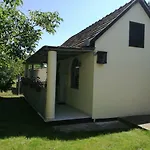 Negy Evszak Vendeghaz Balatonboglár