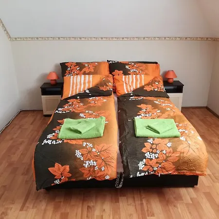 Negy Evszak Vendeghaz 3* Balatonboglár