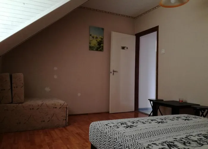 Negy Evszak Vendeghaz