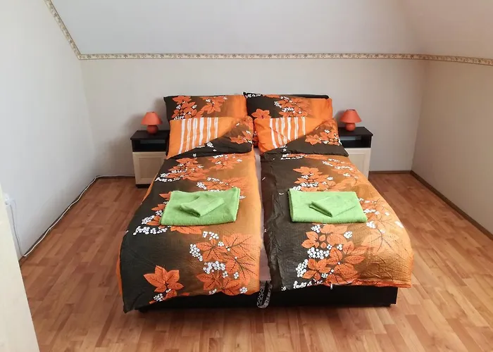 Negy Evszak Vendeghaz 3* Balatonboglár