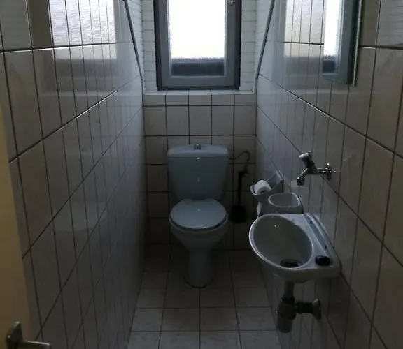 Negy Evszak Vendeghaz Pensjonat 3*