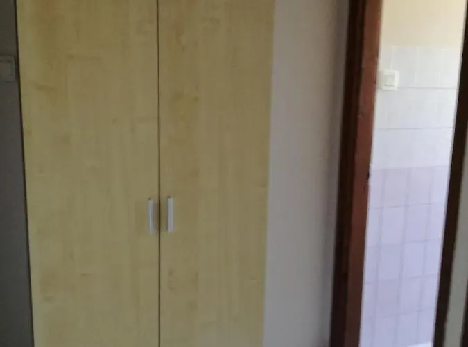 Negy Evszak Vendeghaz 3*