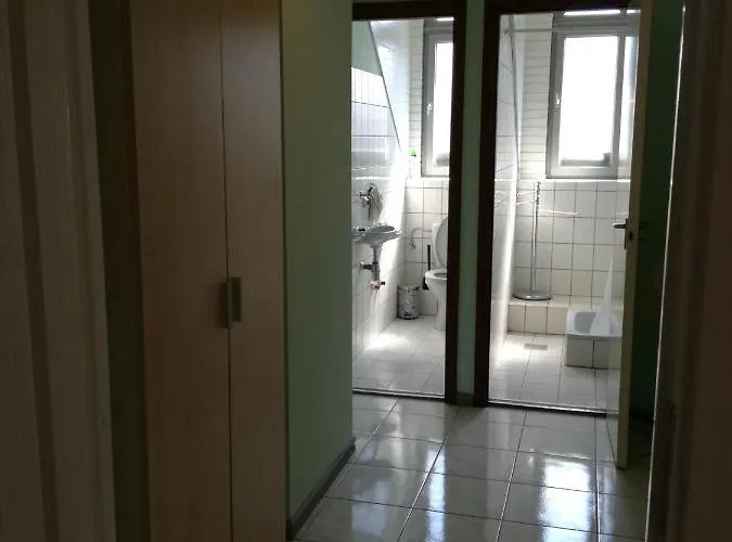 Negy Evszak Vendeghaz